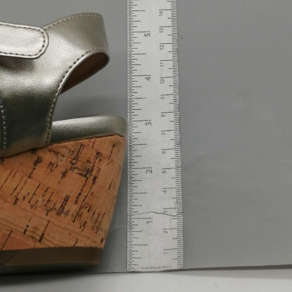 AEROSOLES Metallic Gold Cork Wedge Sandals - Picture 8 of 10